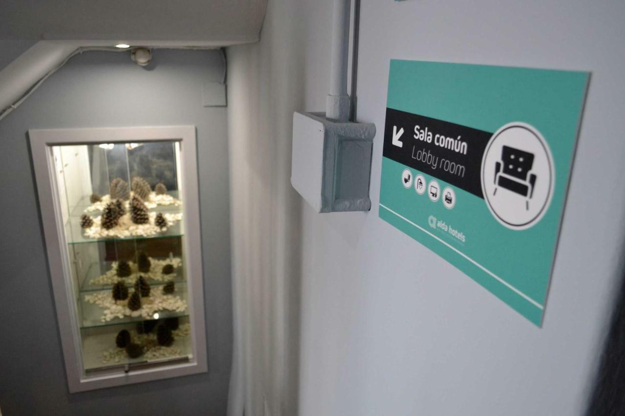 Albergue O Fogar De Teodomiro Santiago de Compostela Eksteriør bilde